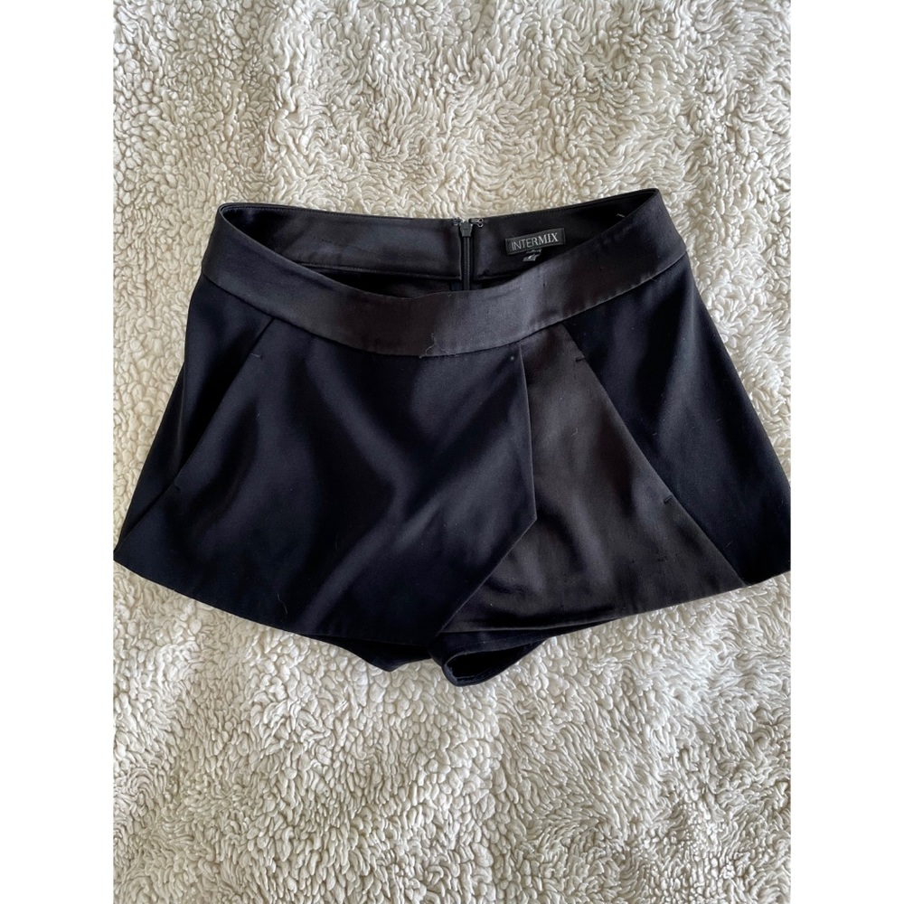 Intermix Short/Skirt